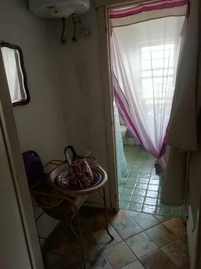 Bed and Breakfast Sa Domo De Afra Stintino Exterior foto