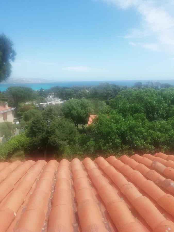 Bed and Breakfast Sa Domo De Afra Stintino Exterior foto